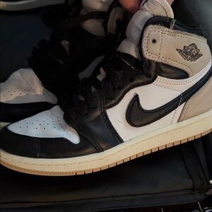 Jordan Men's Black and White High-Top Sneakers